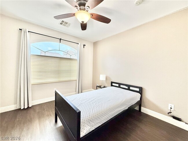 Building Photo - 4634 Mission Meadow Cir