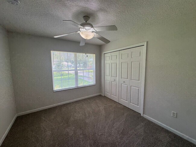 Building Photo - Ready Now! 3/2 Single Family Home w/ Fenced Yard in Starke, FL!
