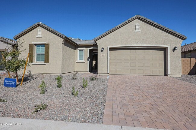 Primary Photo - 7606 W Jackrabbit Ln