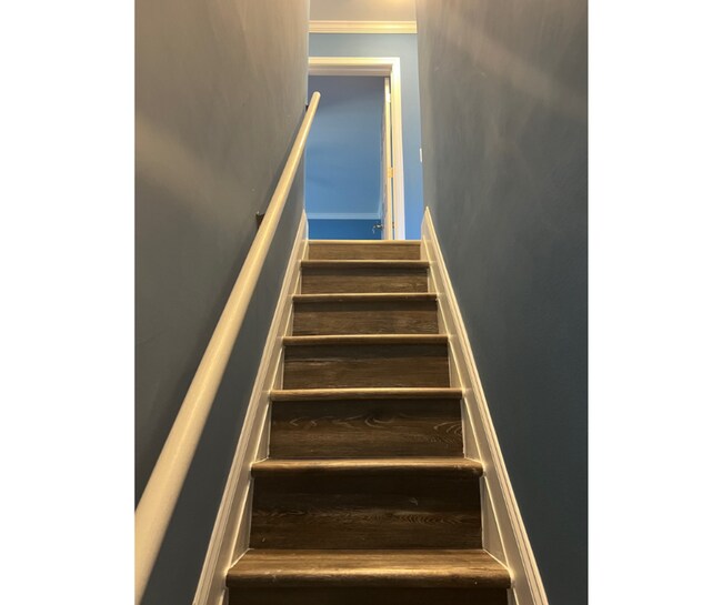 Building Photo - 3010 Virginia Ave