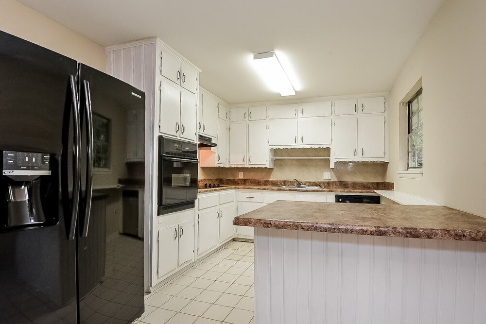 Building Photo - 4230 Senoa Dr