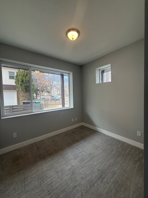 Building Photo - 2030 E 20th Ave