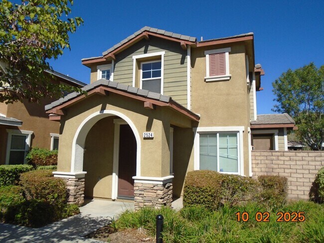 Primary Photo - 2 bedroom condo in Vineyards gated community