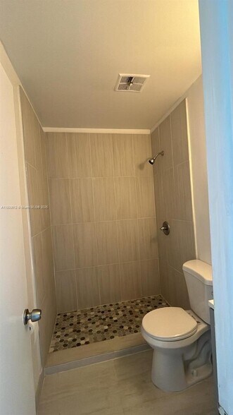 Building Photo - 15420 SW 81st Circle Ln