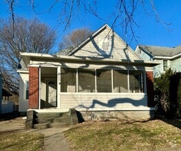 Building Photo - Historic Charm Meets Modern Comfort – Reno...