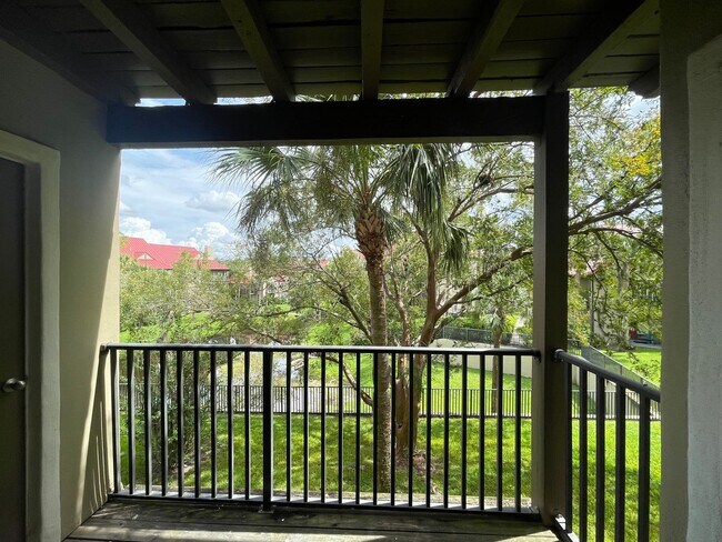 Building Photo - Fully Renovated 1-Bedroom, 1-Bath Condo in Gated Community – Available Now!