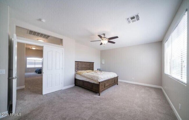 Building Photo - 3924 S Hollyhock Pl