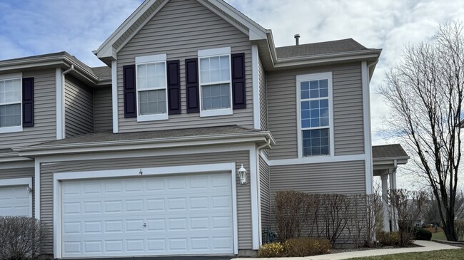 Primary Photo - 1428 Reserve Ln