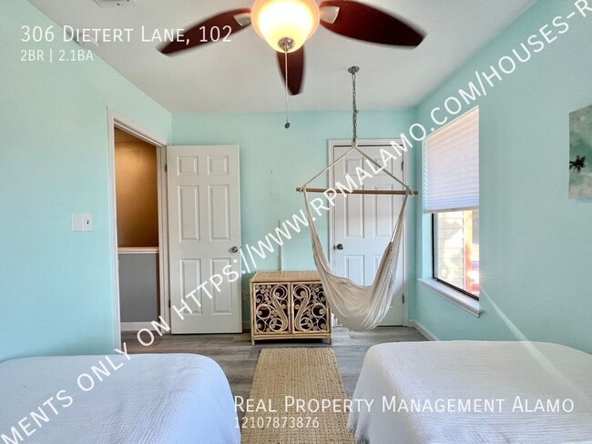 Building Photo - 306 Dietert Ln