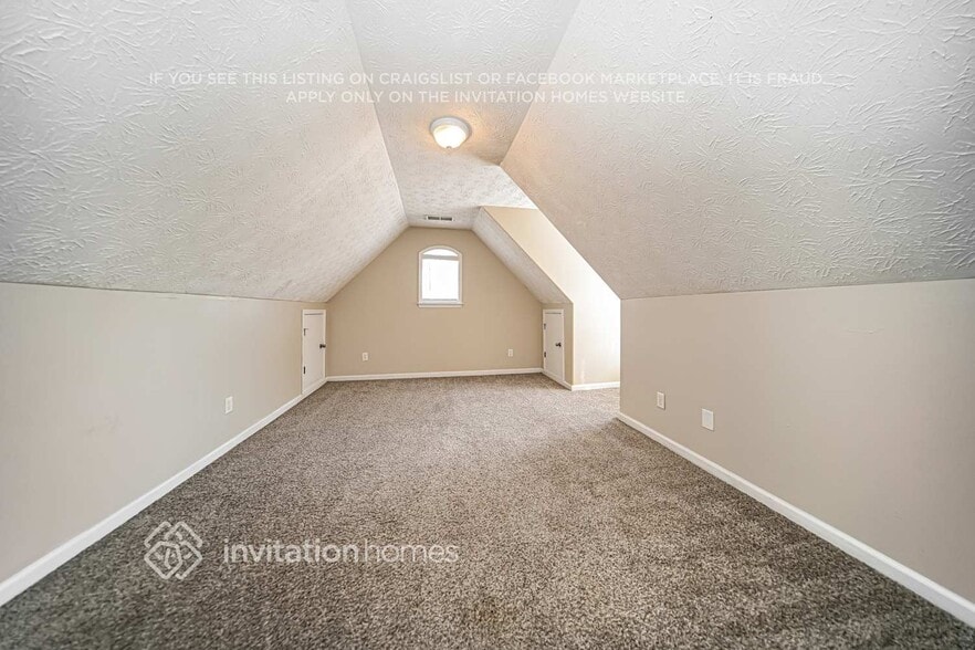 Building Photo - 783 Mesa Rd