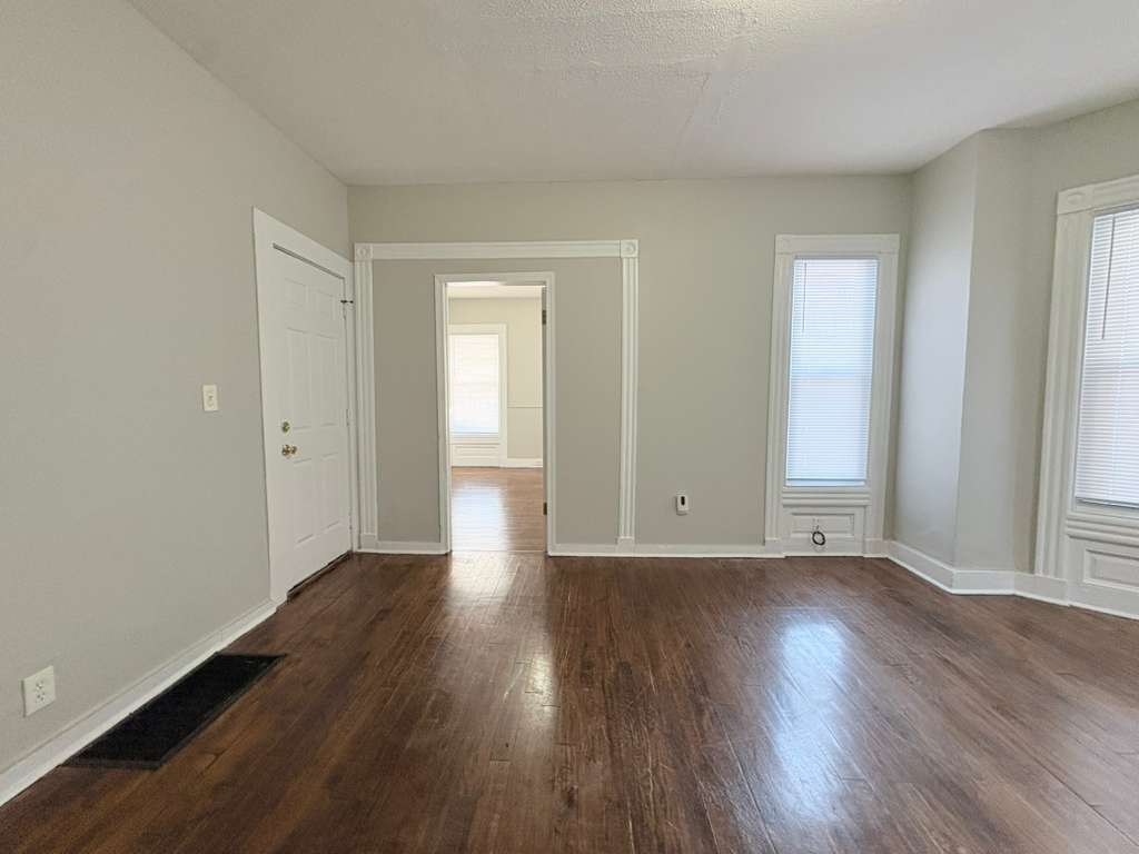 Building Photo - 552 Dixwell Ave