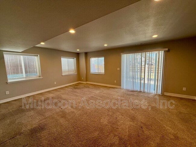 Building Photo - 12765 Winding Glen Ln