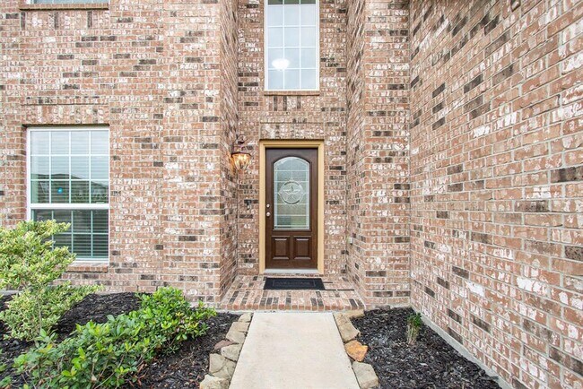 Building Photo - 2311 Langley Dr
