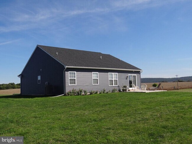 Building Photo - 156 Swamp Rd
