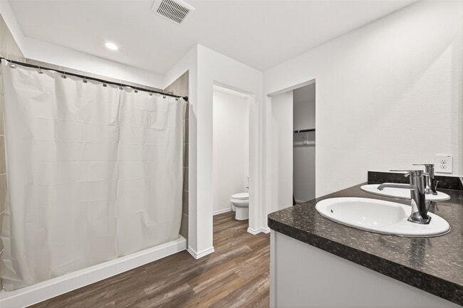 Building Photo - 40603 Pine Spruce Ln