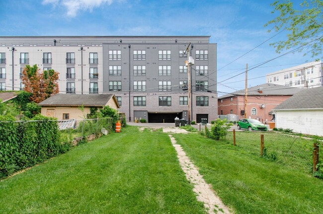Building Photo - 49 Euclid Ave