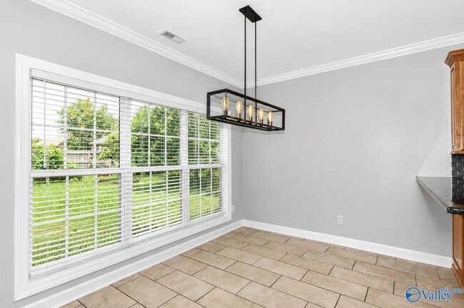 Building Photo - 103 Tudor Pl