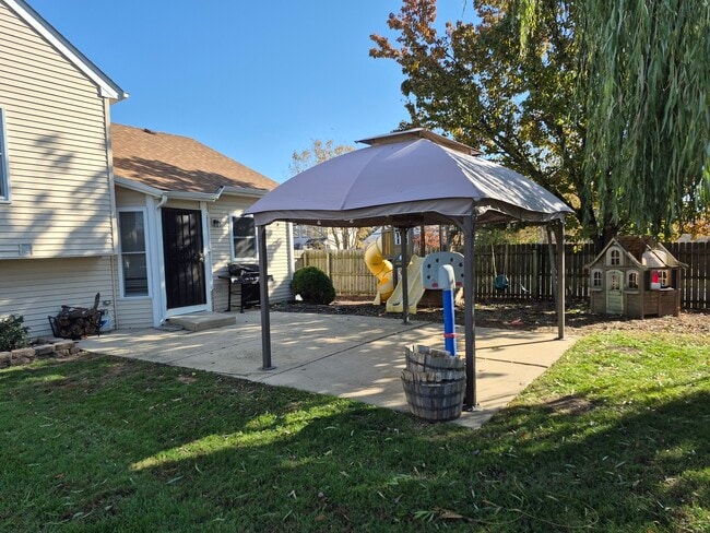 Building Photo - 776 Chesterfield Ln