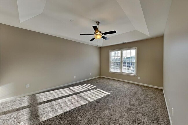 Building Photo - 149 Crestview Dr