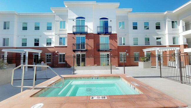 Hot Tub - Vintage at Tabernacle