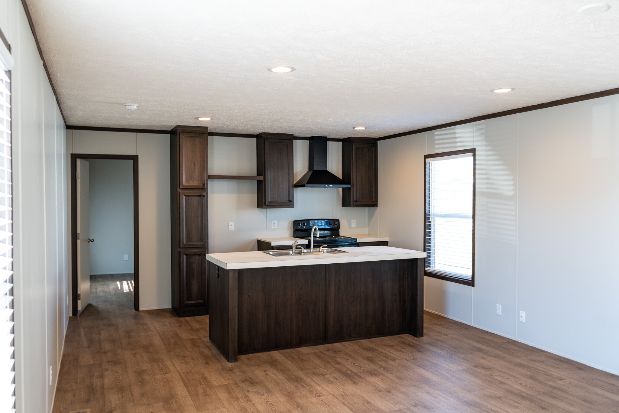 Building Photo - 114 Shady Grove Dr