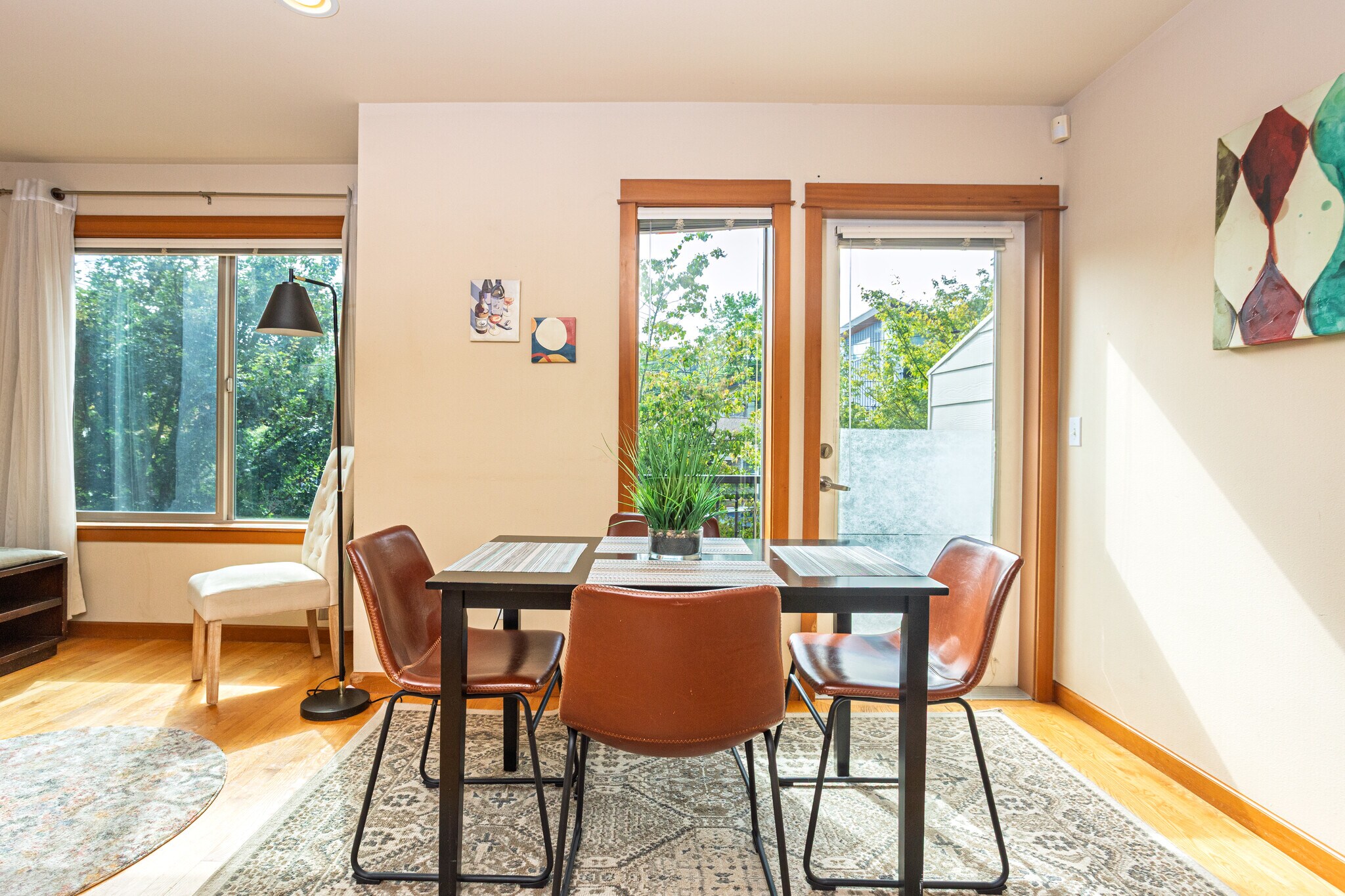 Building Photo - 3314 Wetmore Ave S