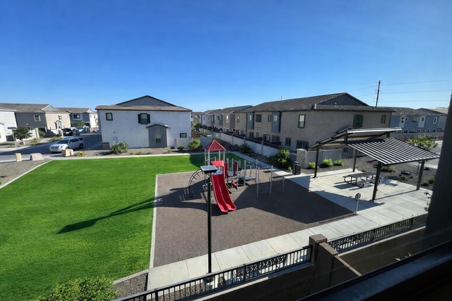 Building Photo - 2837 W Eagle Talon Trail