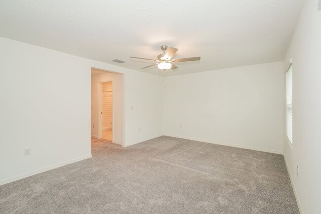 Building Photo - 6031 Acara Ln