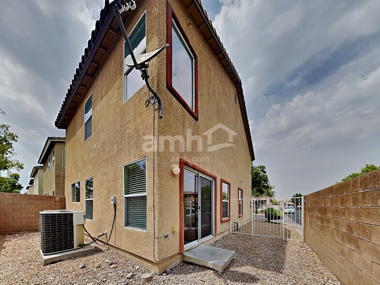 Building Photo - 7217 High Cascade Ave