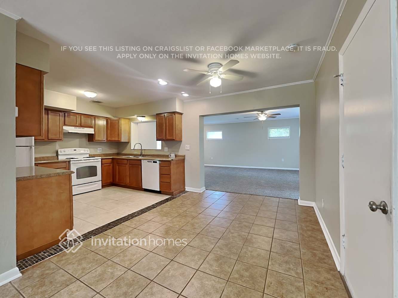 Building Photo - 1520 Price Cir