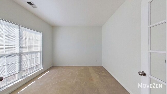 Building Photo - 5 Friendsplot Cv