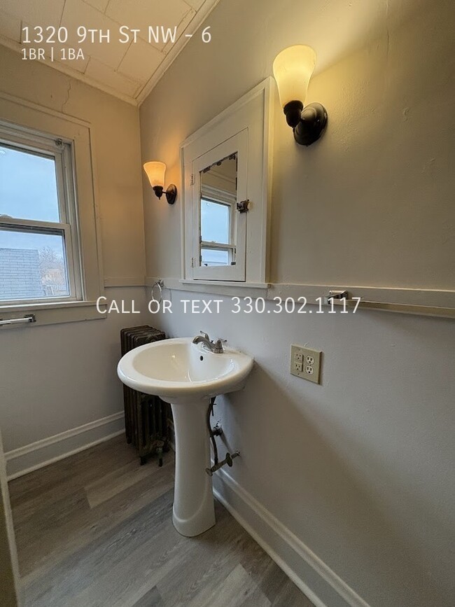 Building Photo - Large one bedroom apartment available for ...