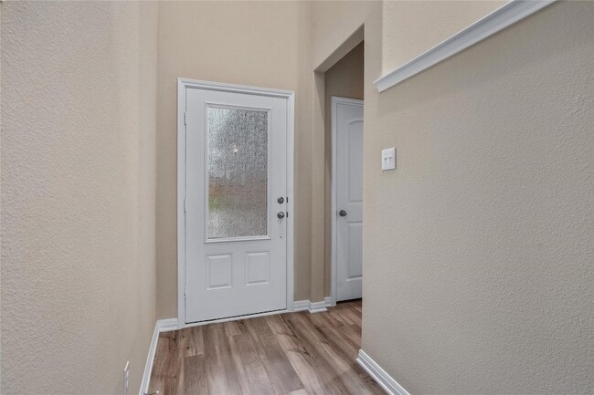 Building Photo - 290 Moonstone Way