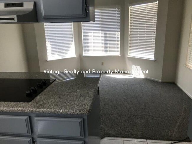 Building Photo - Available Soon! Very Nice 3 Bedroom Home!!!