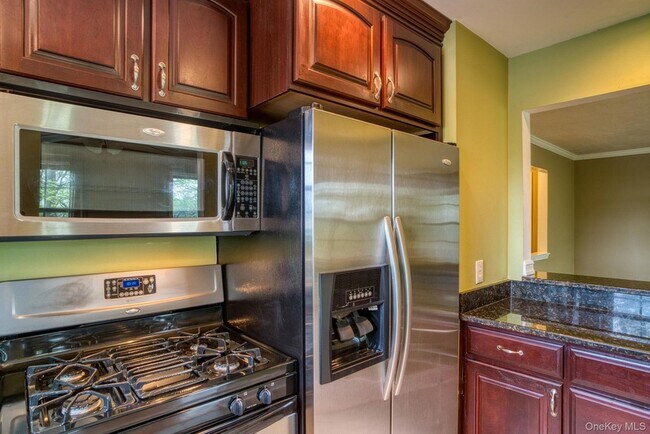 Building Photo - 9 Lexington Ave