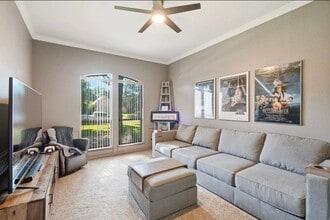 Building Photo - 306 Country Manor Dr
