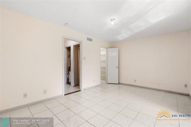Building Photo - 3649 SW Natura Ave
