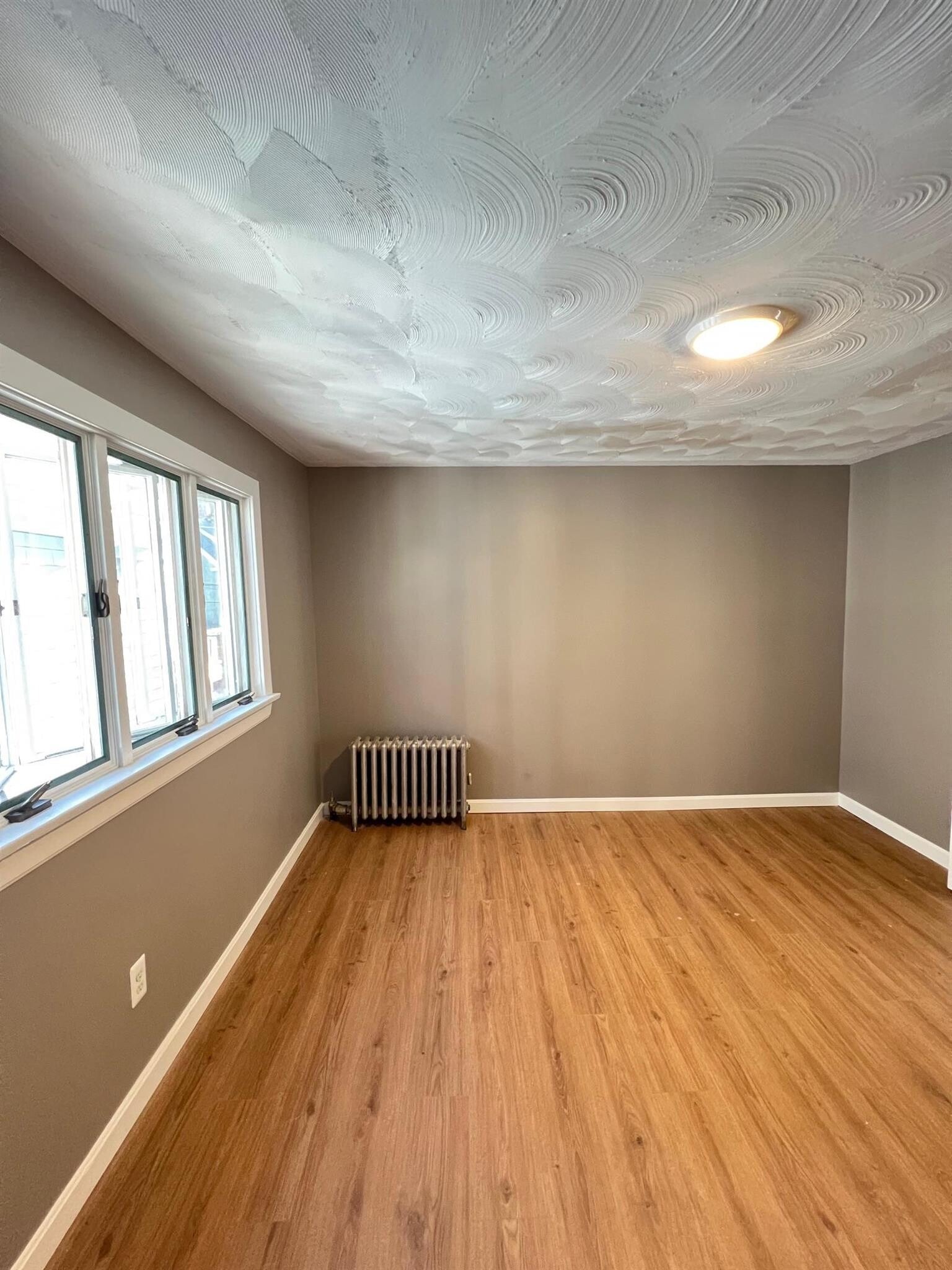 Building Photo - 141 Albion St