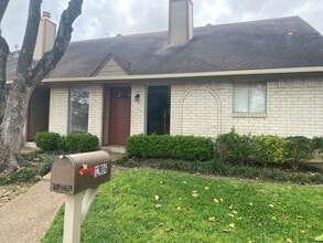 Building Photo - 4 Bedroom For Rent! $500 off the First month if you apply NOW!