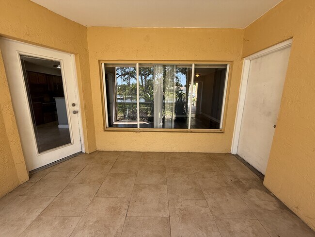 Building Photo - 2331 NW 33rd St