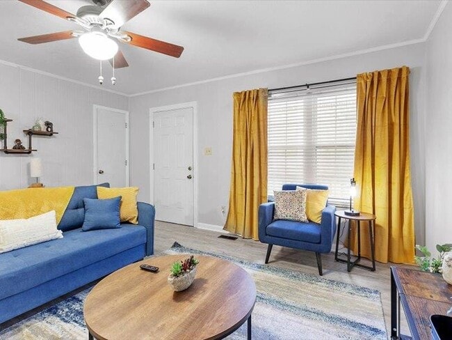 Building Photo - 1835 Portland Ave