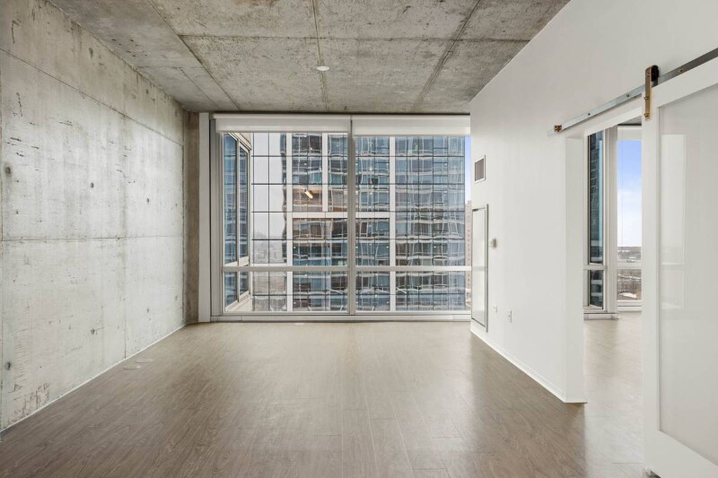 Building Photo - 1437 S State St