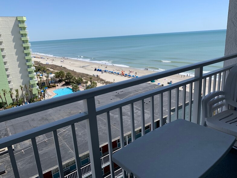 Primary Photo - 1207 S Ocean Blvd