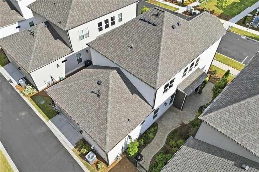 Building Photo - 158 Kingwood Dr