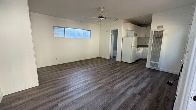 Building Photo - 7948 Caldwell Ave