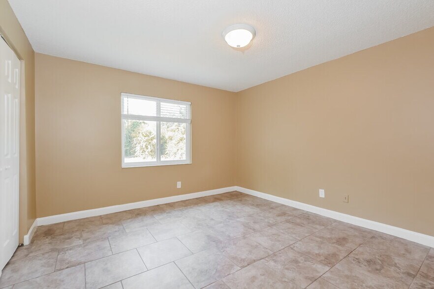 Building Photo - 1264 Croftwood Dr