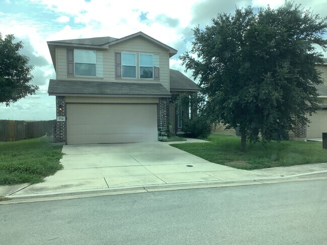 Primary Photo - 774 Wolfeton Way
