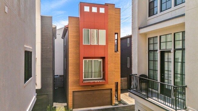 Building Photo - 5830 Winsome Ln