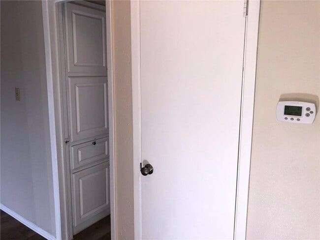 Building Photo - 2008 Conestoga Trail