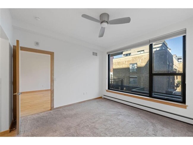 Building Photo - 740 Portland Ave